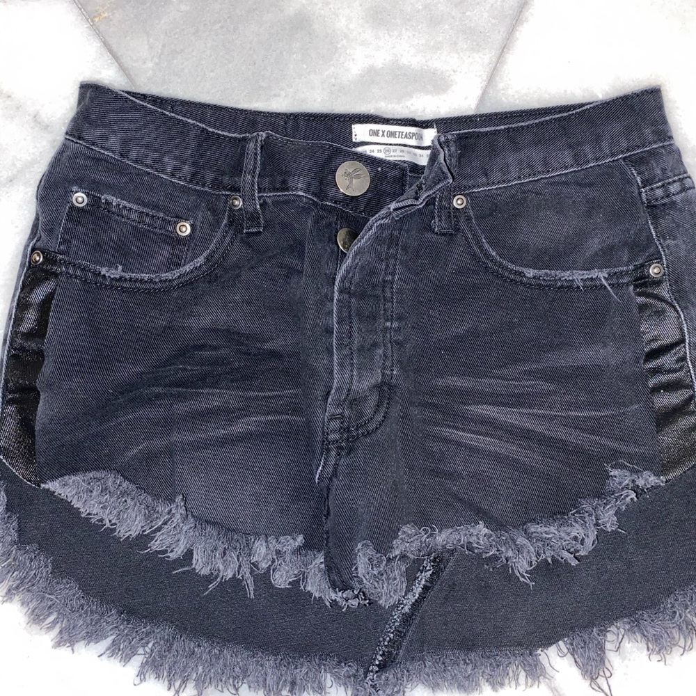 One teaspoon skirt